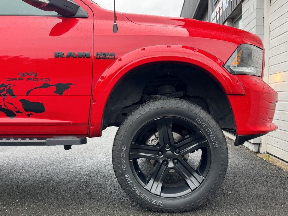 Fahrzeugabbildung Dodge RAM 5.7 Fahrwerk 2,11m hoch 22" Schiebed. Leder