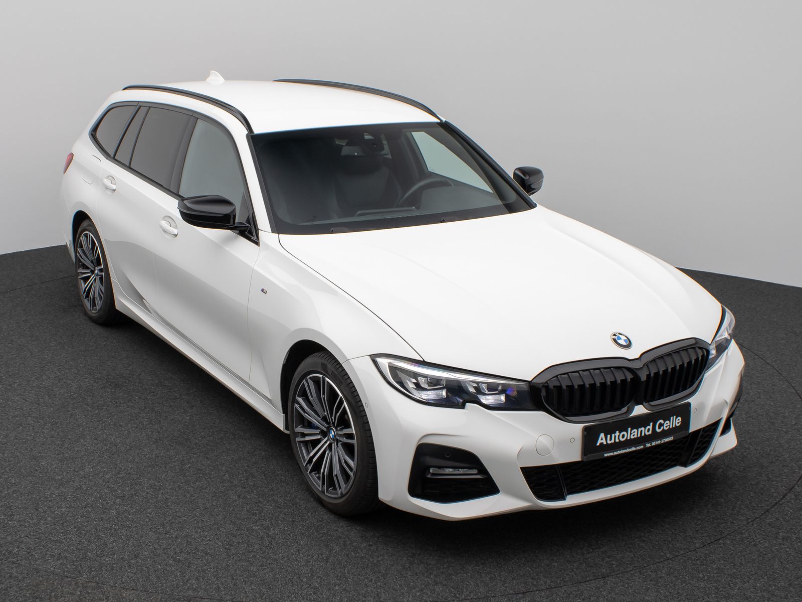 Fahrzeugabbildung BMW 330e M Sport Kamera DAB H/K Geschwind Parkassist