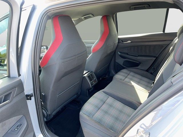 Volkswagen Golf - Bild 11