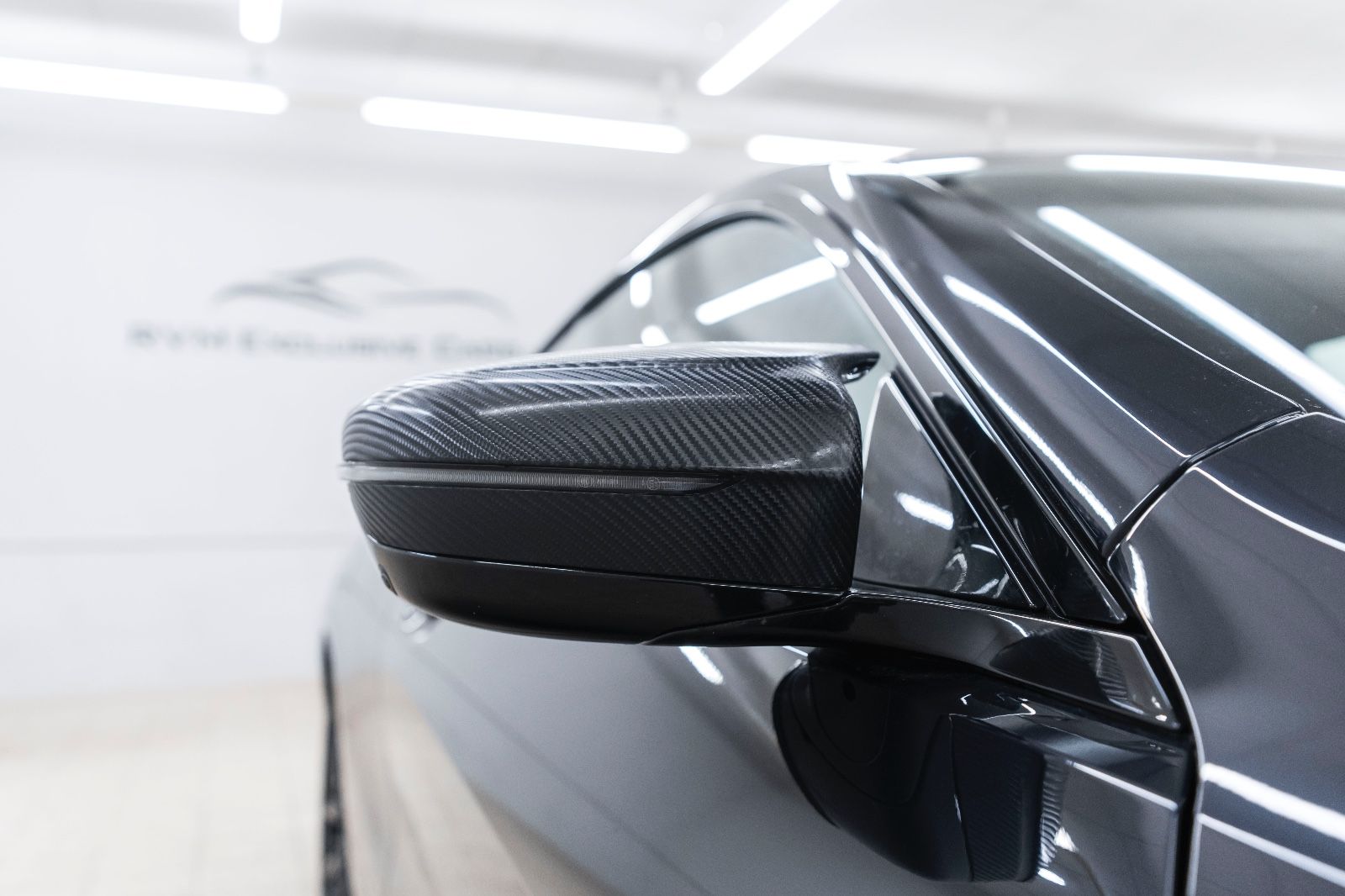 Fahrzeugabbildung BMW M850i xDrive Coupe HUD H&K 360° LASER INDIVIDUAL