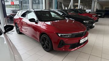 Fotografie 1 des Opel Astra Sports Tourer 1.2 Turbo Hybrid 48 V GS