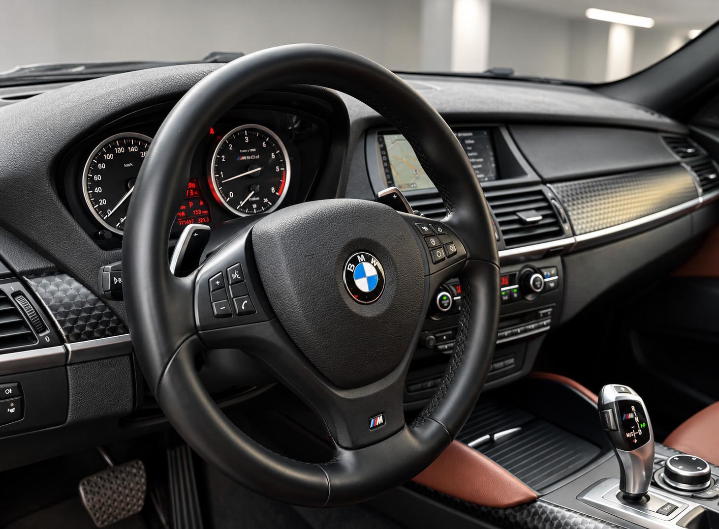 BMW X6 M50D 3.0 V6 381ch XDRIVE - AFFICHAGE TÊTE HAUTE - TOIT PANORAMIQUE - CAMÉRA 360° - SIÈGES MASSANTS - SUSPENSION PNEUMATIQUE