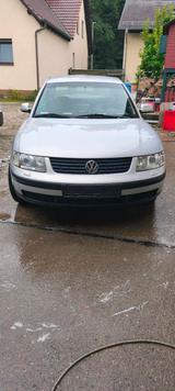Volkswagen VW Passat 3b Limousine 1.9 Tdi - Volkswagen Passat mit Diesel-Antrieb: Limousine, 3b TDI