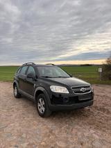 Chevrolet Captiva 2.4 LS 2WD // 2. Hand// Scheckheftgepfle - gebrauchte Chevrolet Captiva aus dem Jahr 2008