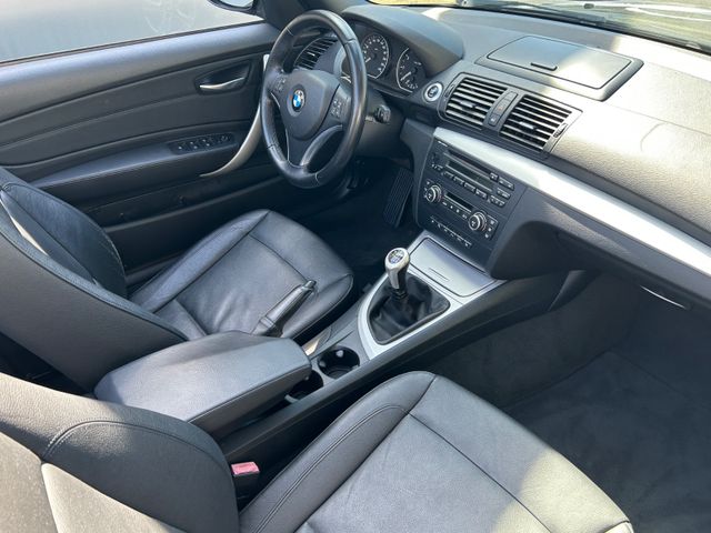 Fahrzeugabbildung BMW 118 Cabrio+NaviZB+Leder+ LM+ PDC+1.Hand+SHZ+BC+