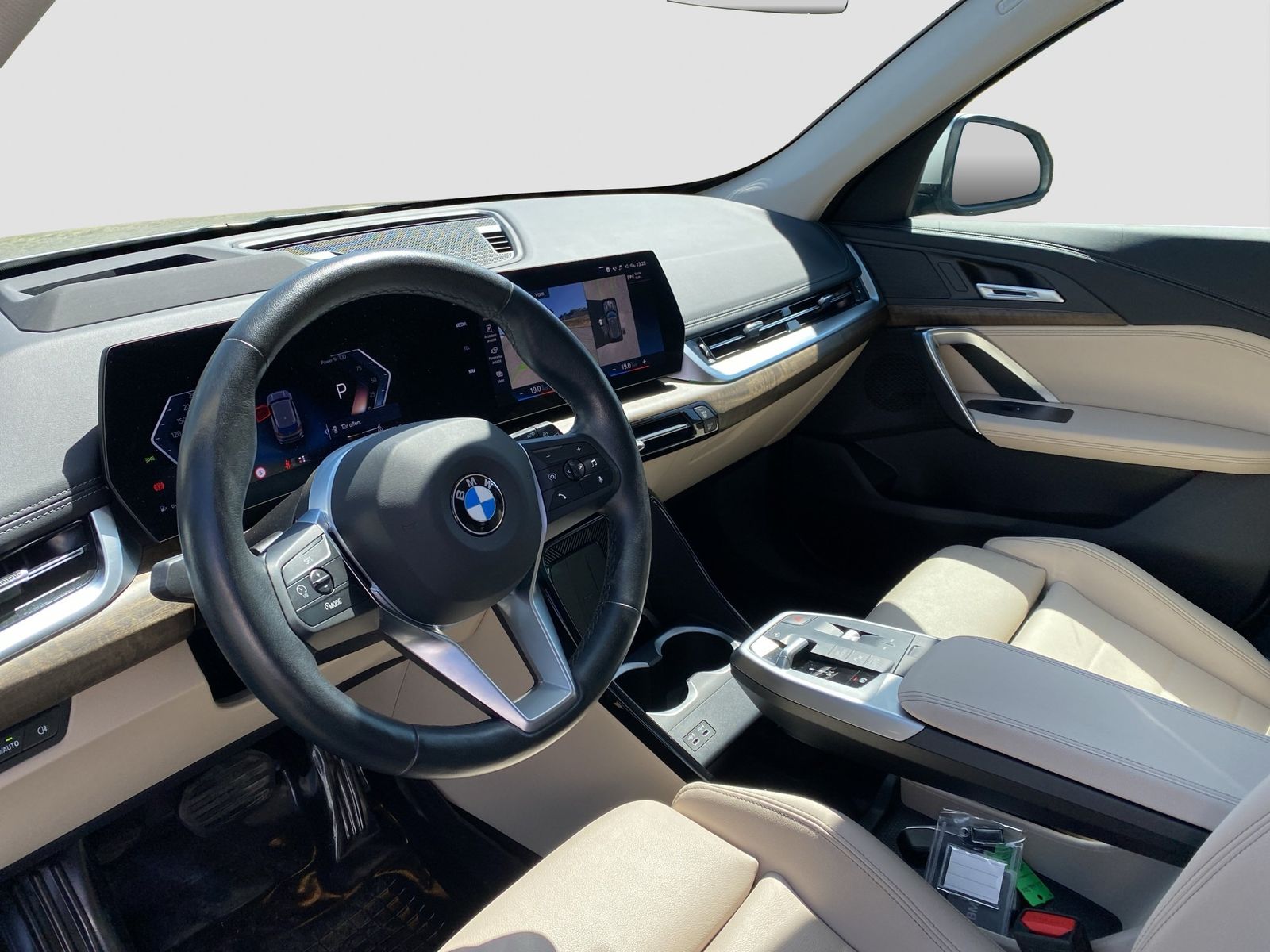 BMW X1 xDrive 20d xLine LED ACC SpurAss 360° HUD foto 11