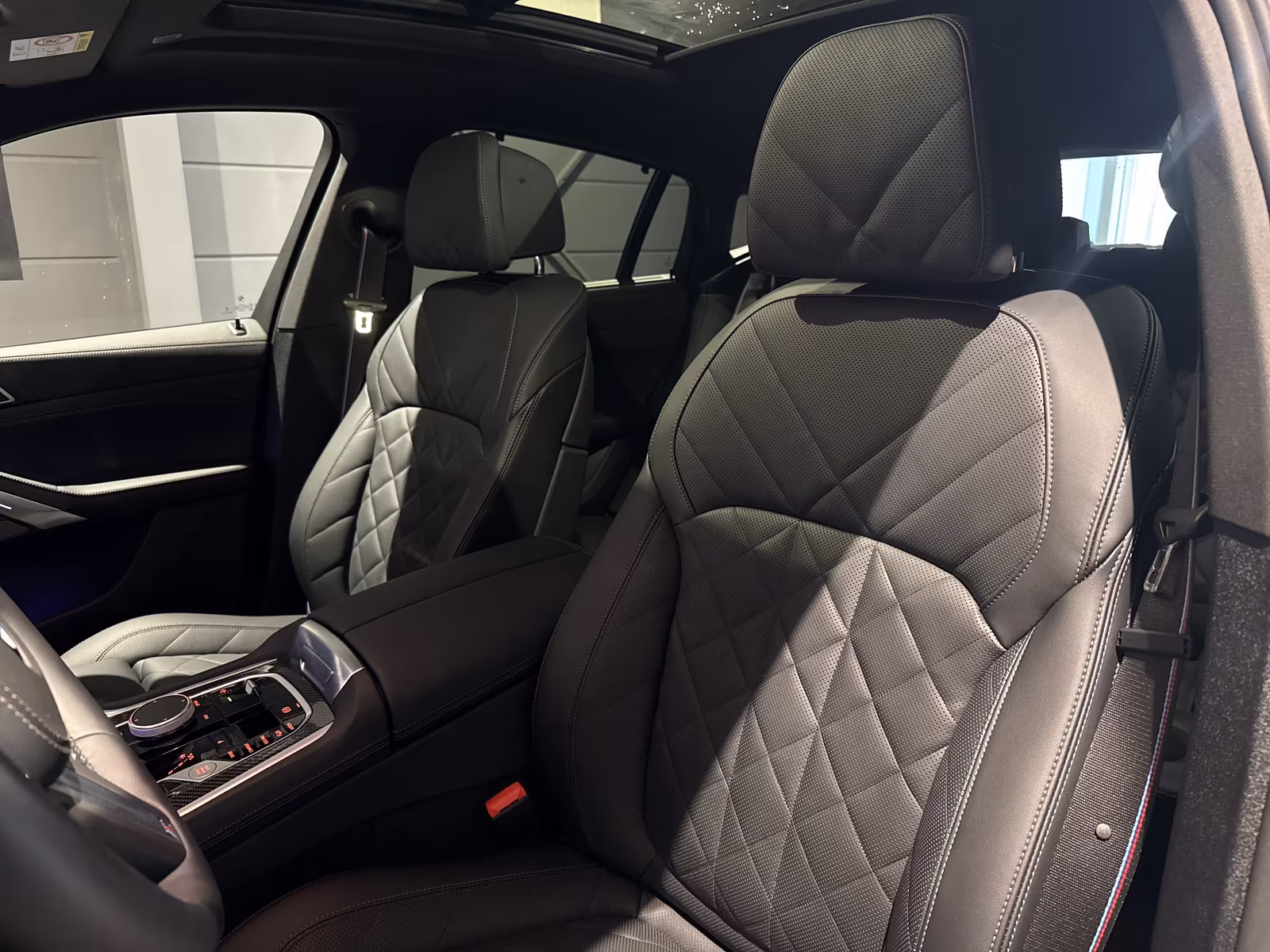 BMW X6 xDrive30d M Sport Pro "22" INDIVIDUAL – 16
