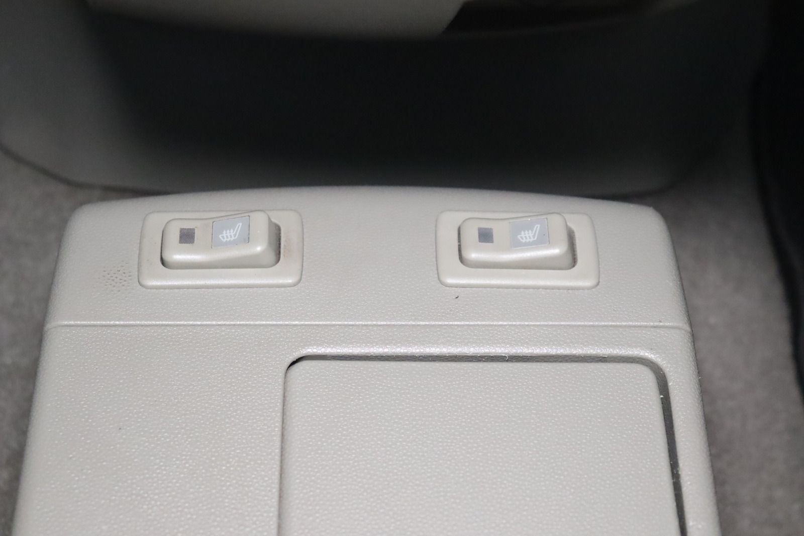 Fahrzeugabbildung Mazda 5 1.8 Comfort * Sitzhg. * Klima * 7-Sitzer