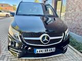 Mercedes-Benz V 300 d Aut. AVANTGARDE lang AVANTGARDE - Mercedes-Benz V 300: Schwarz