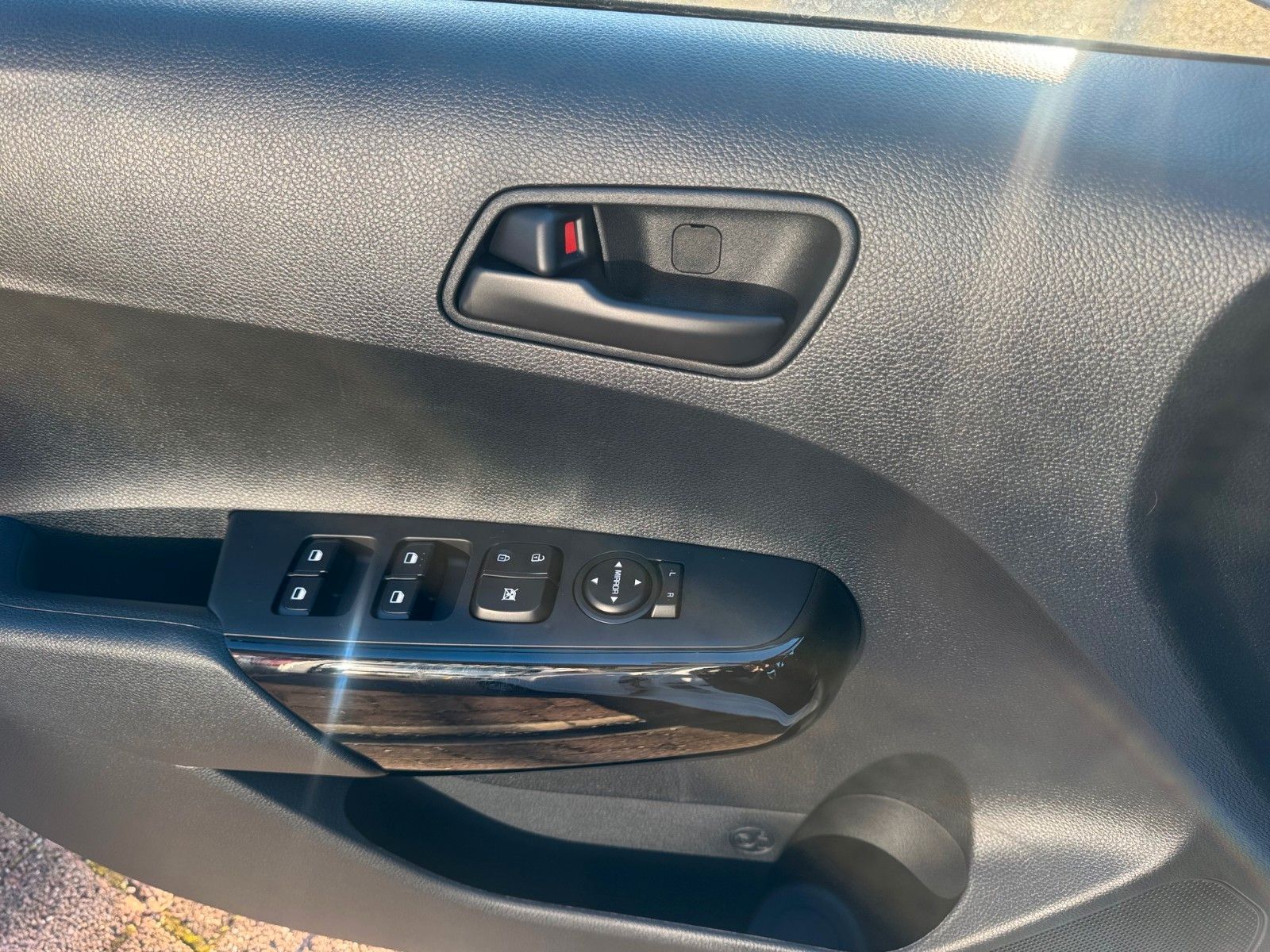 Fahrzeugabbildung Kia Picanto Navi PDC Kamera KLIMA Spurhalteassi