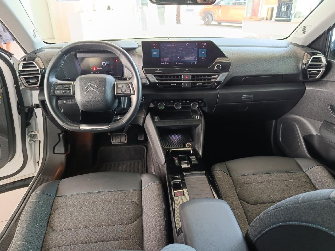 Citroën C4BlueHDi130EAT8*NAV*KAM*WINTERPAKET*ALLWETTER*