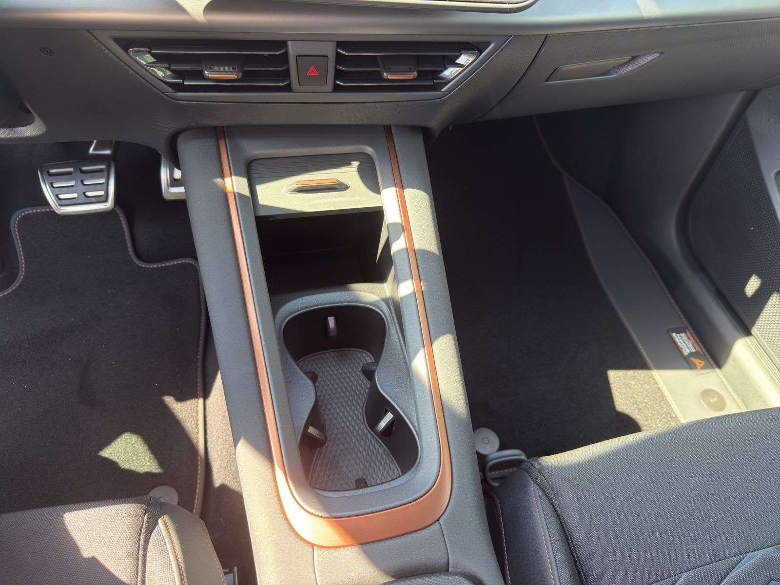 Cupra Born - Bild 12