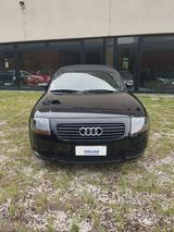 Audi TT Roadster 1.8 T 20V 179 CV cat - Audi Oldtimer mit Benzin-Antrieb