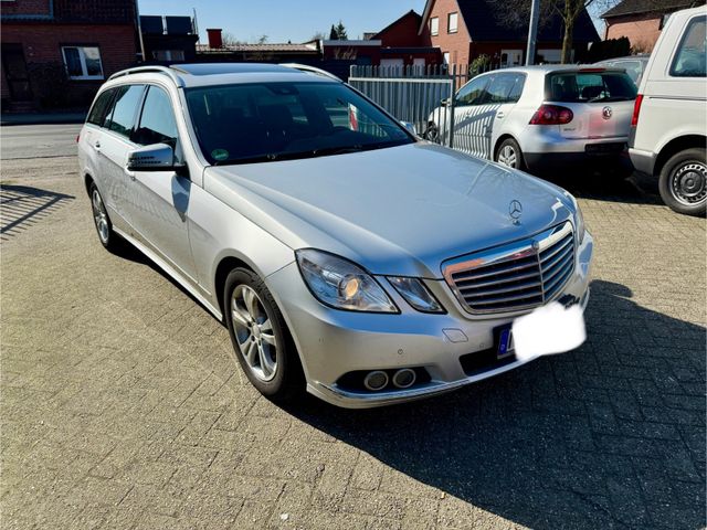 Mercedes-Benz E 220 CDI BlueEfficiency