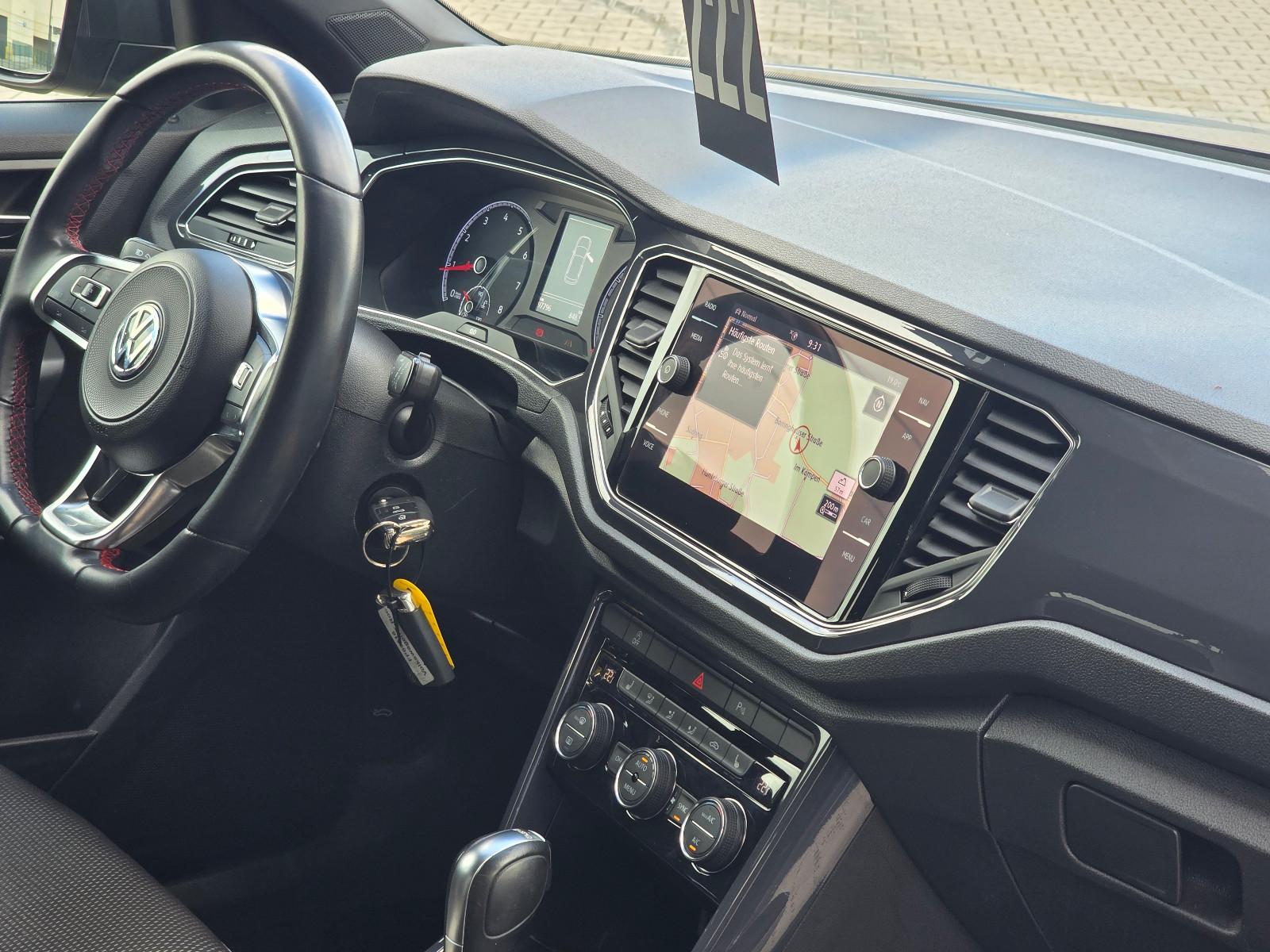 Volkswagen T-Roc Sport 4Motion*Kamera*LED*AHK*Navi*ACC*2.Hd