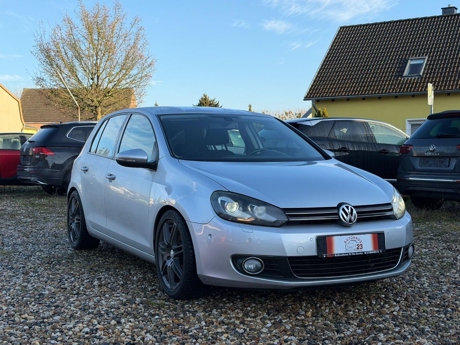 Volkswagen Golf 1.8 TSI DSG Highline Navi*Tüv.Neu*SHZ*PDC*