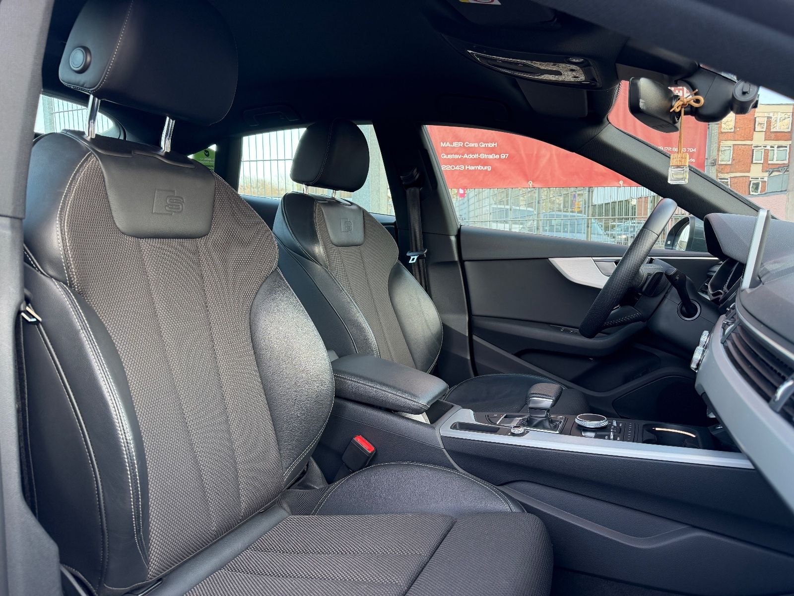 Fahrzeugabbildung Audi A5 Sportback 35 TFSI S-LINE*LED*TEMPO*KAMERA*PDC