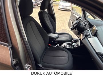BMW 218 Active Tourer - 12