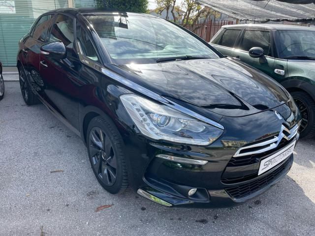 DS Automobiles DS AUTOMOBILES DS 5 2.0 HDi AUTOMATICA So Chic