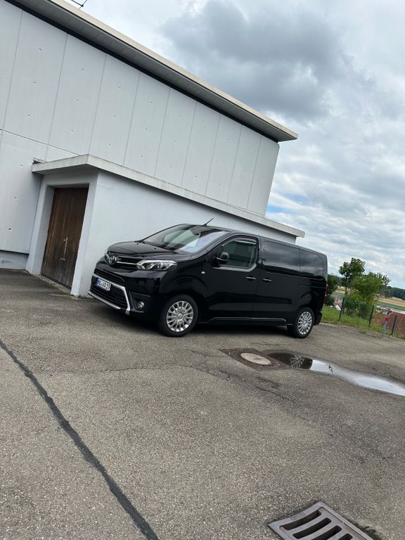 Image of Toyota Proace (Verso)