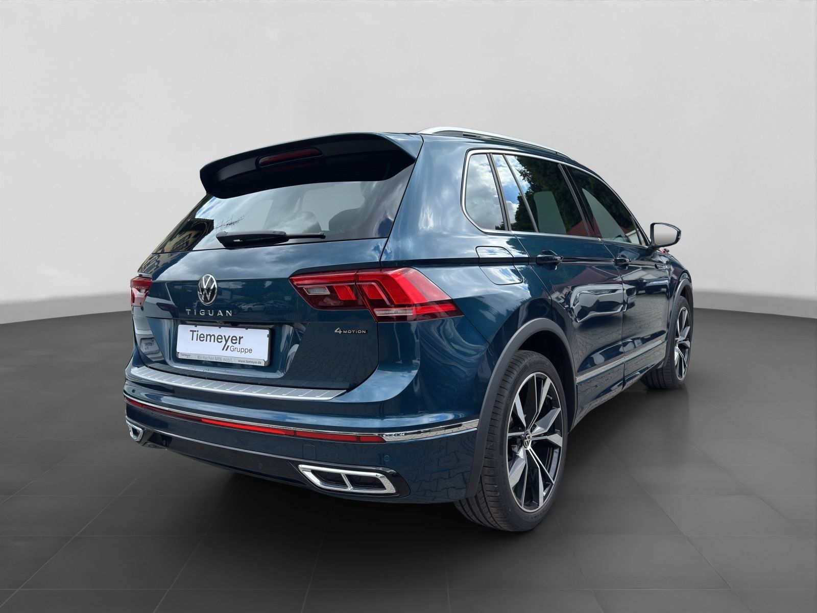 Volkswagen Tiguan 2.0 TSI DSG 4M R-LINE LEDER AHK PANO LM20 foto 3