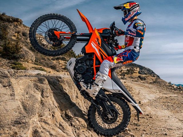 KTM 390 Enduro R ## MY 25 - Sei einer der Ersten!