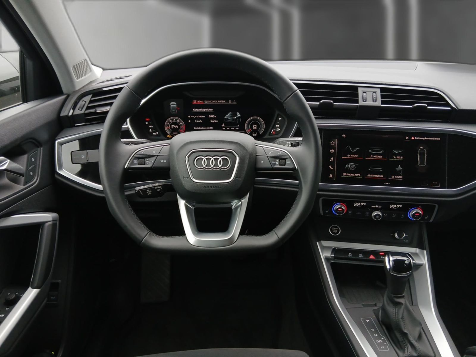 Audi Q3 - Bild 21