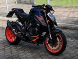 KTM 1290 Super Duke R - KTM MOTORRAD