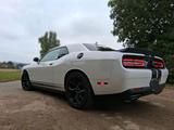 Andere Dodge Challenger Facelift 5.7 V8 R/T SCHNÄ... - Andere: Sportwagen
