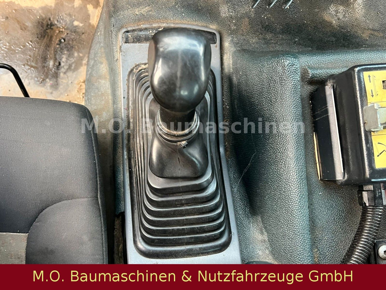 Fahrzeugabbildung Renault Kerax 260-19 / 4x2 / Marell  /