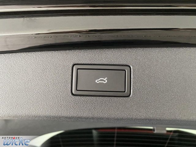 Tiguan 2.0 TSI DSG 4Motion R-Line NAVI KLIMA AHK