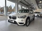 BMW X1 sDrive 20i xLine LED*RFK*ACC*HEADUP*H/K - BMW X1 xLine mit Benzin-Antrieb