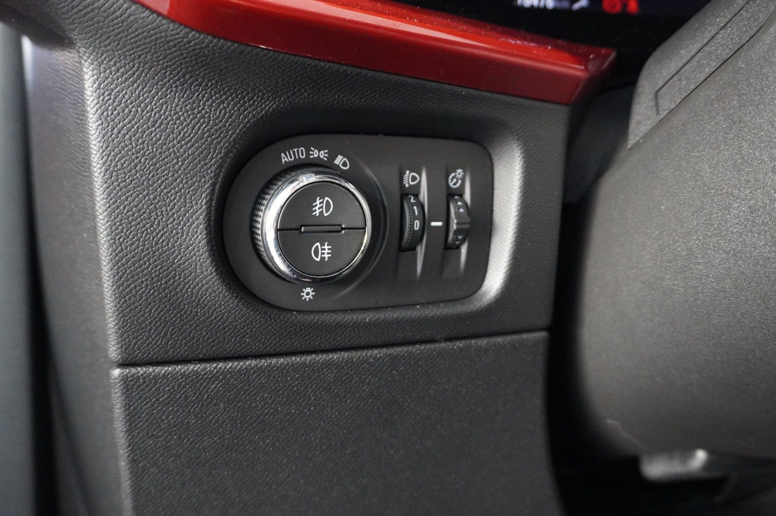 Fahrzeugabbildung Opel Mokka GS SPORT 1.2T NAVI/LED/KAMERA/SPORT/DAB+