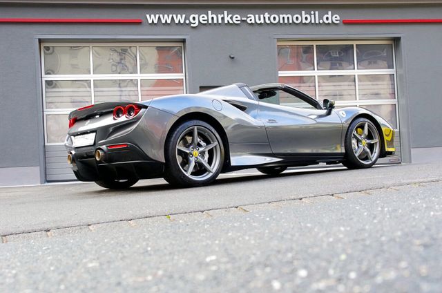 Ferrari F8 Spider*1.Hand,Unfallfrei,Daytona,Lift,Carbon*