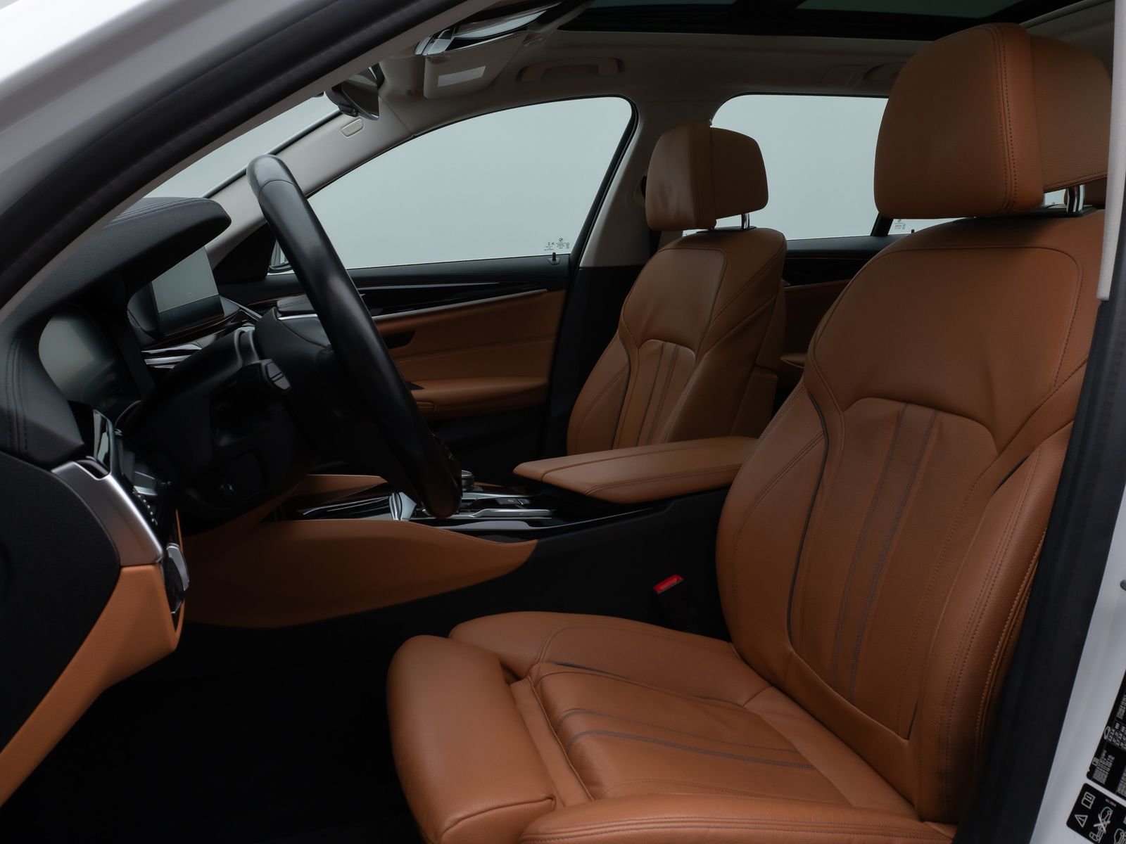 Fahrzeugabbildung BMW 530d xD Luxury Line Panorama Kamera HUD DAB HiFi