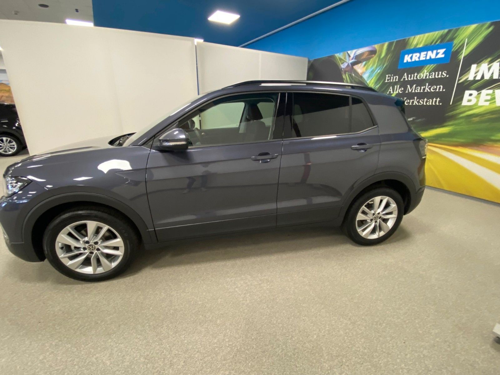 Fahrzeugabbildung Volkswagen T-Cross 1.0 TSI DSG Life mit MATRIX LED+KAMERA+