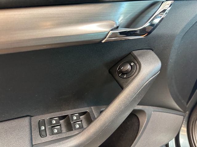 Skoda Octavia *AHK*2-Zonen*PDC*Tempo*Dachrelimg*
