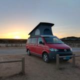 Volkswagen Camper mit Aufstelldach - VW-Bus, T5 Transporter - Volkswagen: Kleinbus, mit Aufstelldach