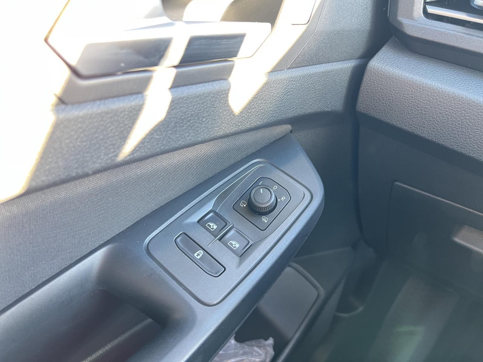 Caddy Life 1.5 TSI NAVI  Winter-Paket PDC v+h