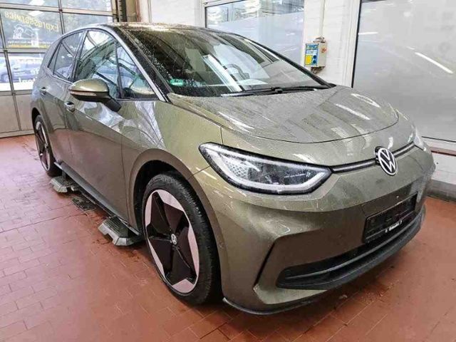 Fahrzeugabbildung Volkswagen ID.3 150KW 82kWh PRO S IQ.DRIVE MATRIX 20"