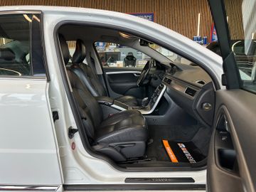 Volvo S80 Lim. D3 Summum *BiXenon*Standh*1.Hand*