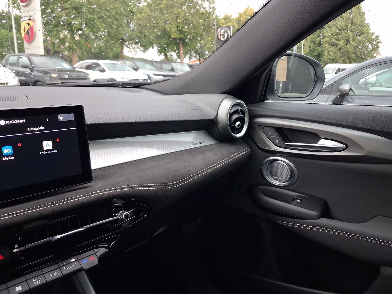 Fahrzeugabbildung Alfa Romeo Tonale Sport Speciale