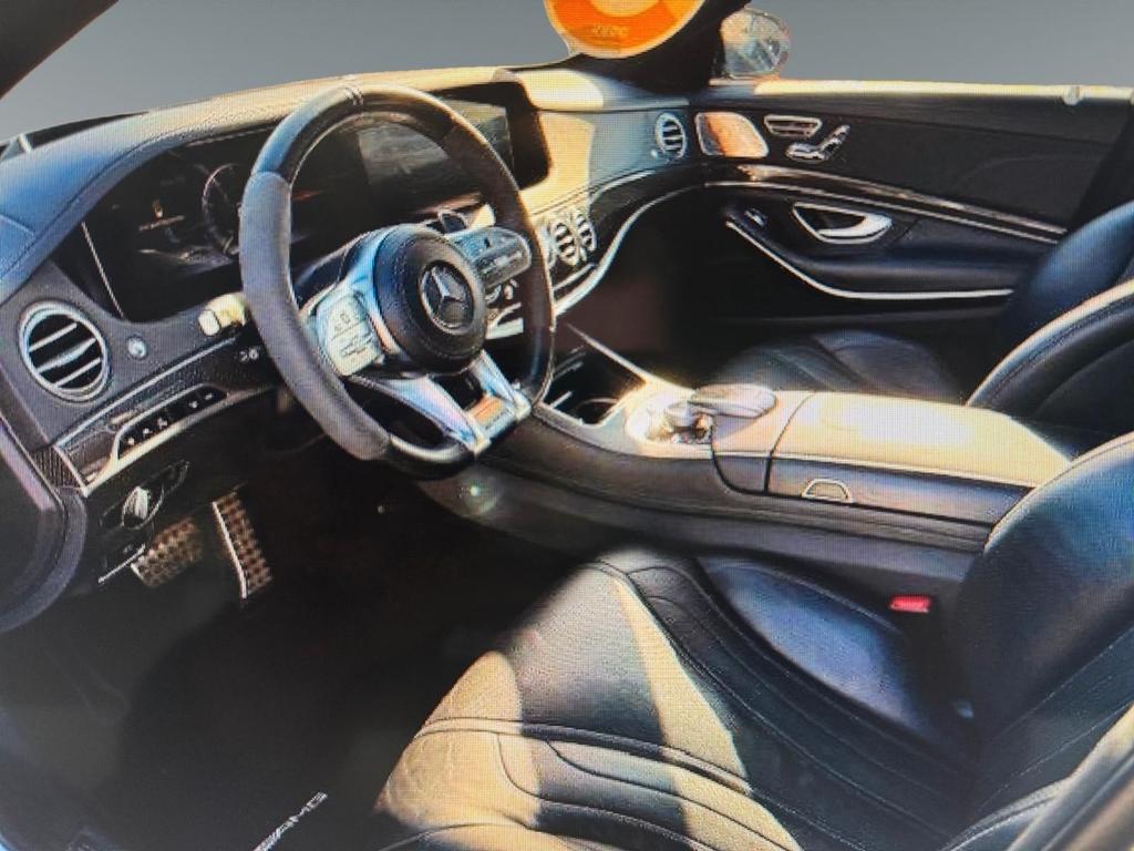 Mercedes-Benz S 63 AMG