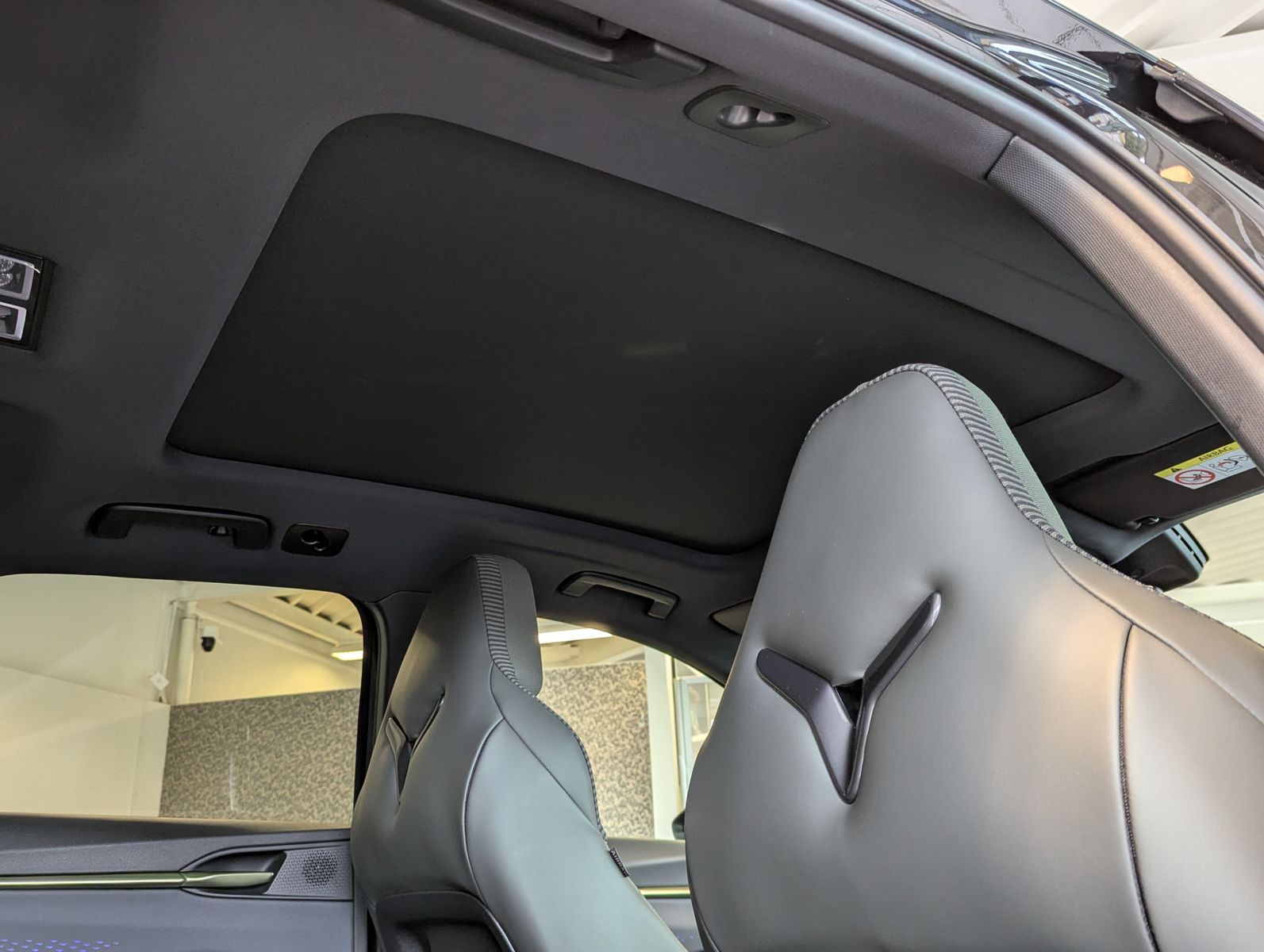 Fahrzeugabbildung CUPRA Terramar 1.5 TSI Tribe Senn Pano Matrix HUD AHK