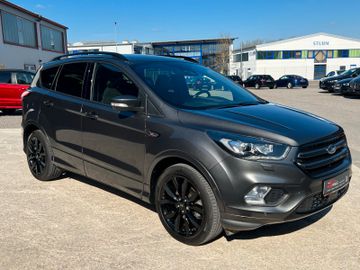 Fahrzeugabbildung Ford Kuga 1.5 EB 4x2 ST-Line Navi Bi-Xenon ACC AHK BT