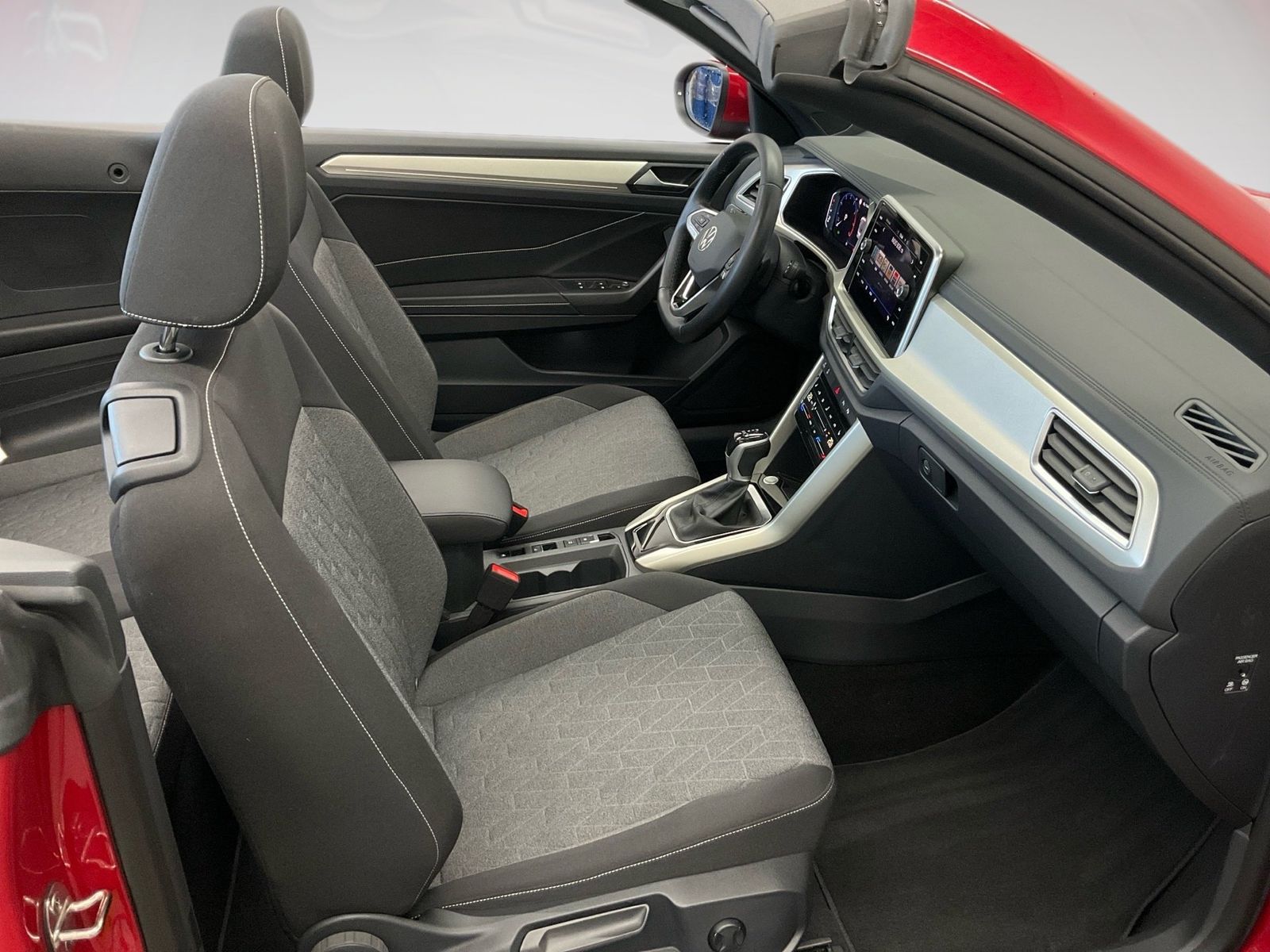 Volkswagen T-Roc - Bild 9