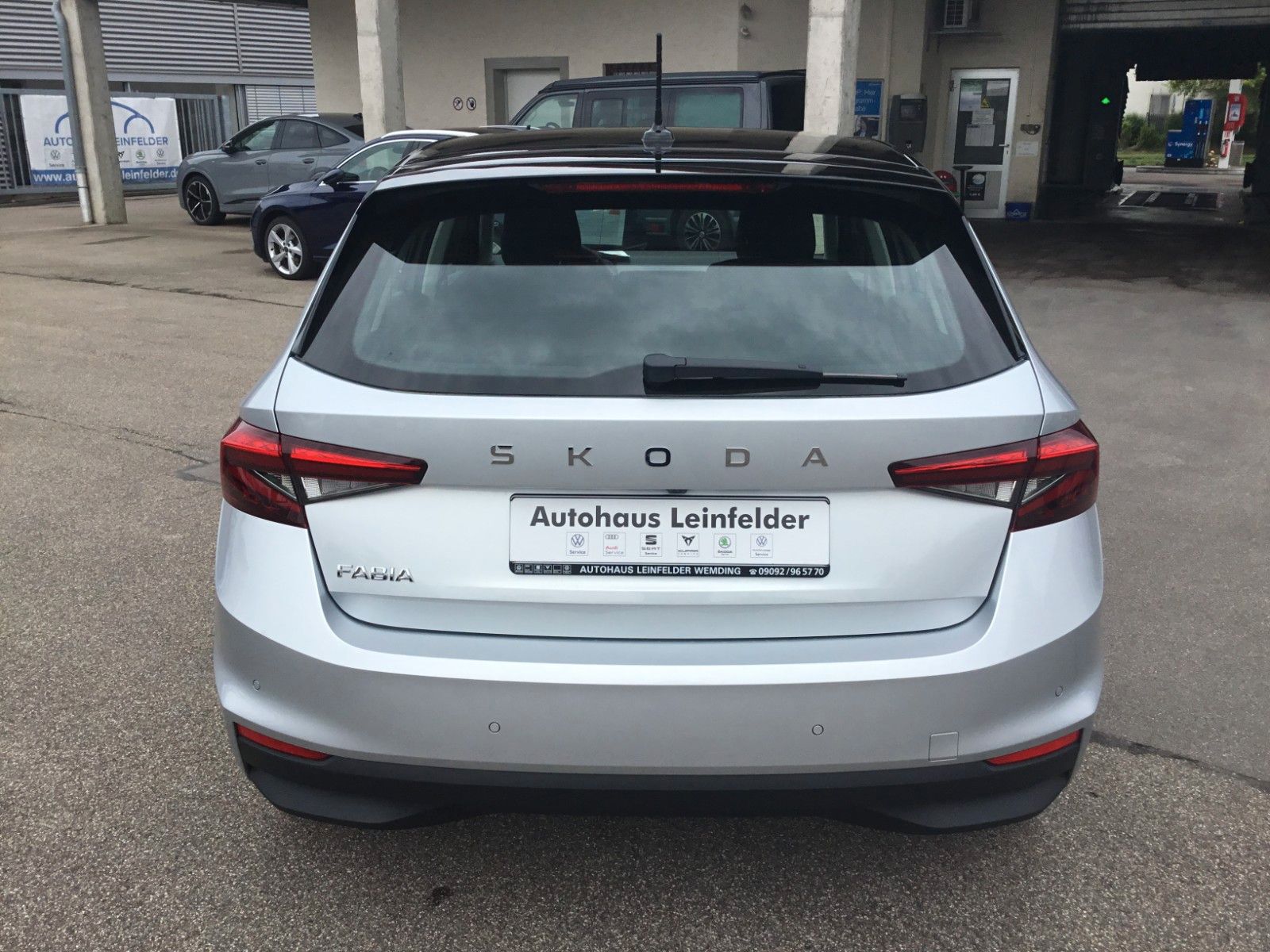 Fahrzeugabbildung SKODA Fabia 1.5l TSI DSG Selection+Navi+ACC+Kamera+16"