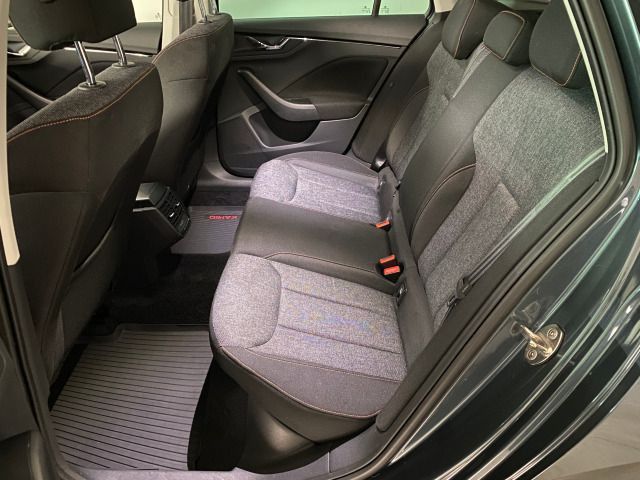 Kamiq Ambition 1.0 TSI LED+KAMERA+SHZ