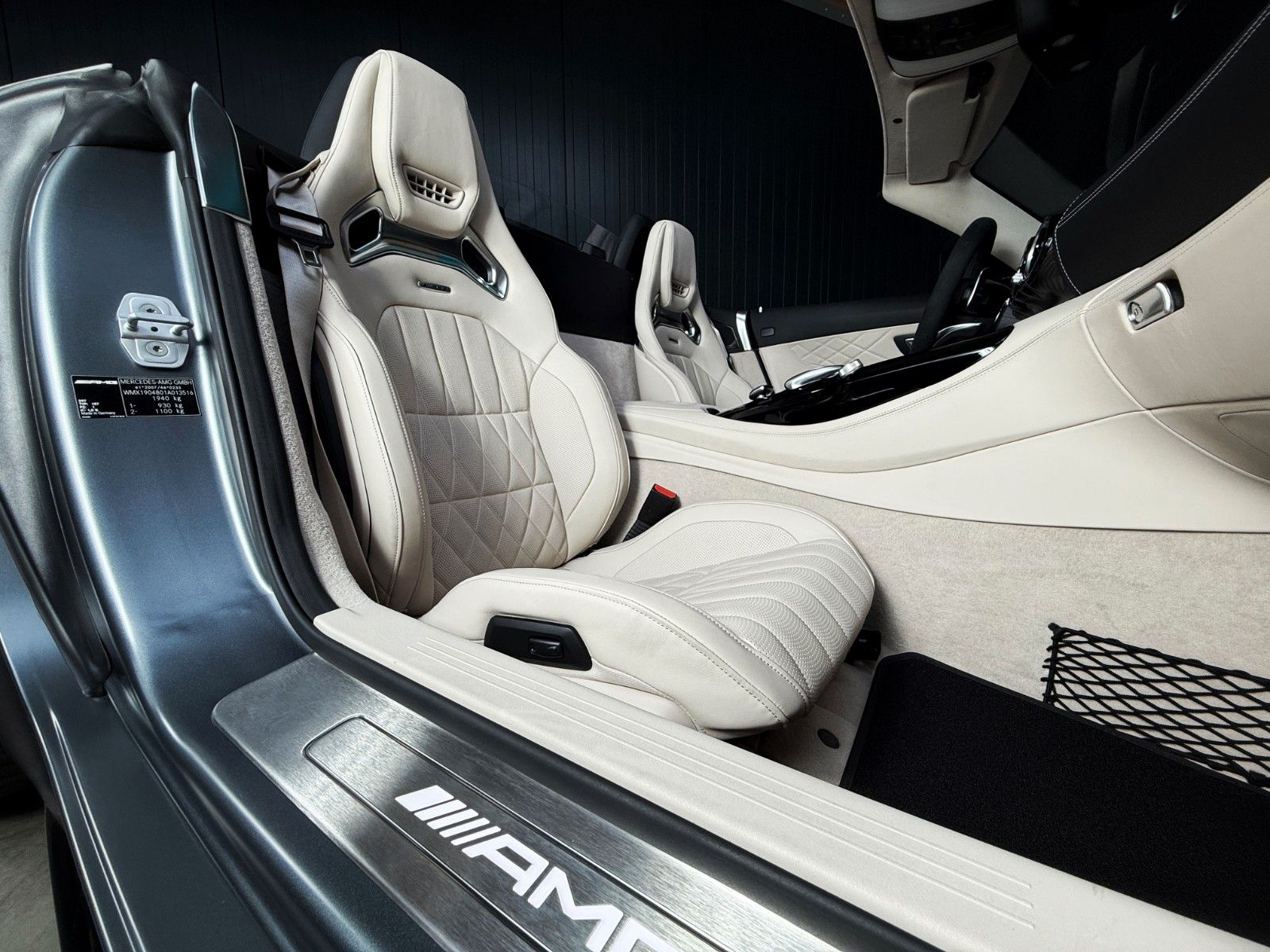 Fahrzeugabbildung Mercedes-Benz AMG GT C Roadster + designo + 2.Hand + MWST ausw