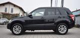 Suzuki Grand Vitara 2.4 VVT - schwarze Suzuki Grand Vitara